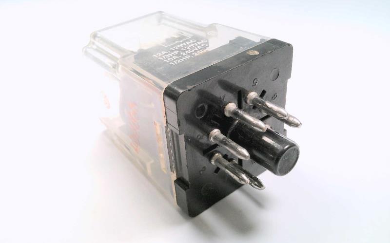 TE CONNECTIVITY KRPA-11AG-120