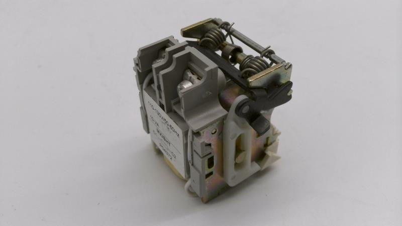 SCHNEIDER ELECTRIC GV7AS107