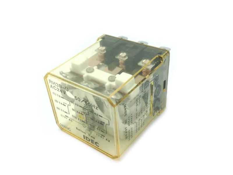 IDEC RH3B-ULAC24V