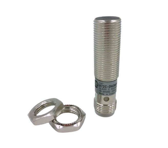 ALLEN BRADLEY 872C-DH3NP12-D4