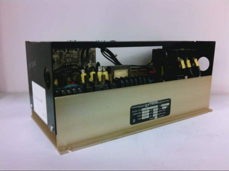 EXTRON M8208-04-071A