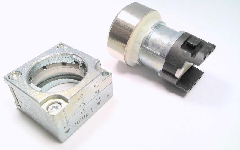 SIEMENS 3SB3500-0AA51