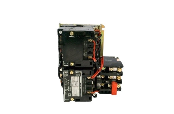 SCHNEIDER ELECTRIC 8736SBO4V02B2S