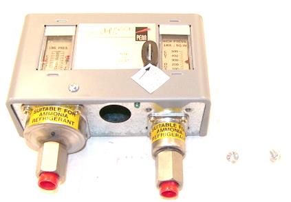 P70MA-11 by JOHNSON CONTROLS