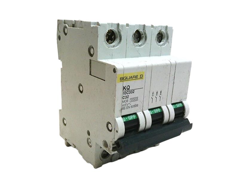 KQ10C332 by SCHNEIDER ELECTRIC