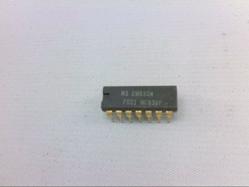 MC830P by NXP SEMICONDUCTOR