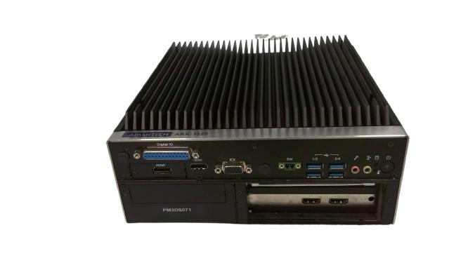 ADVANTECH ARK3520L1701E-T