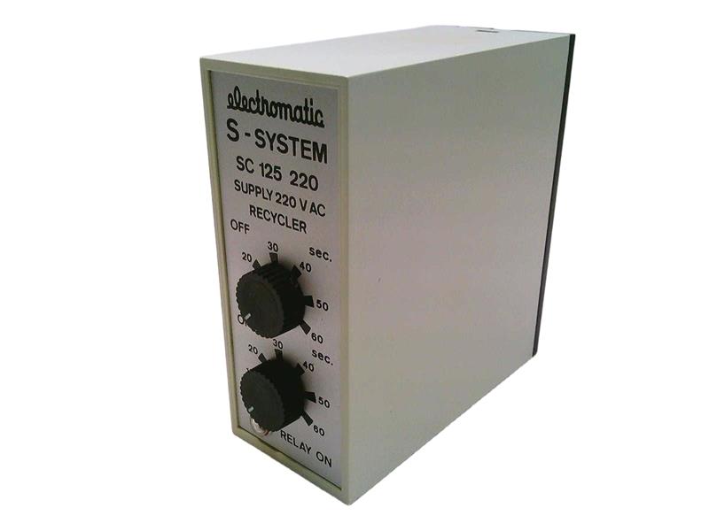 SC-125-220 by CARLO GAVAZZI