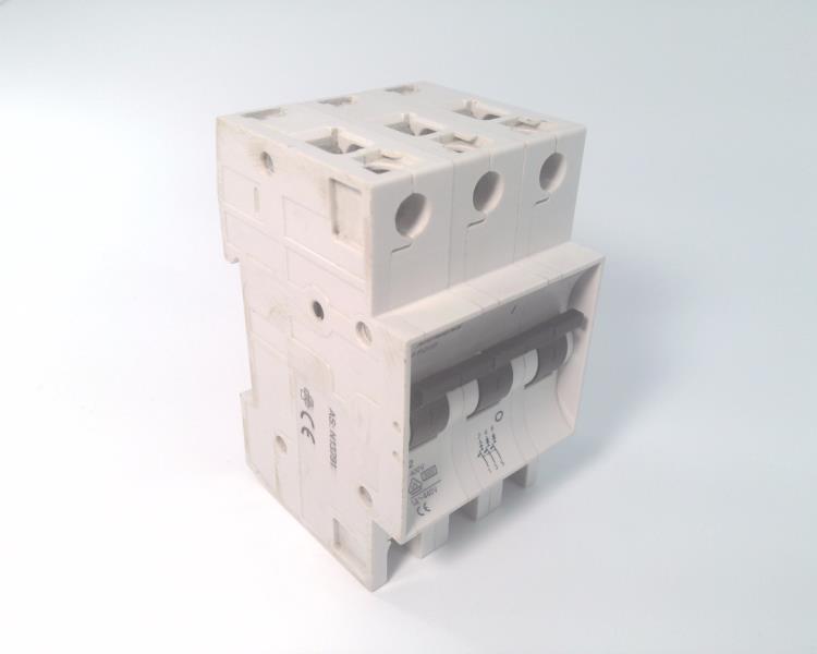 SIEMENS 5SQ2-370-0KA02