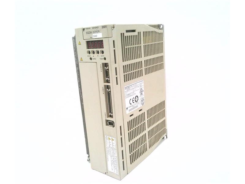 YASKAWA ELECTRIC SGDM-30ADA