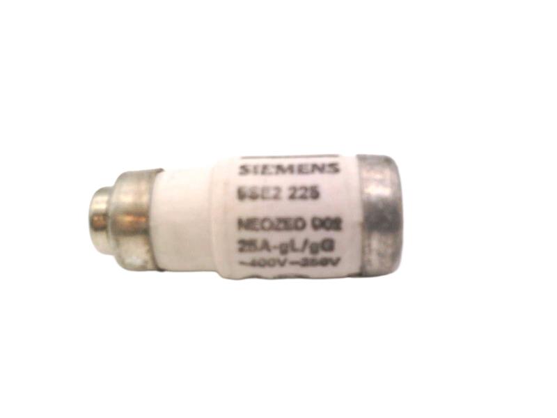 5SE2-225 by SIEMENS