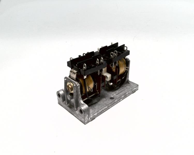 TE CONNECTIVITY KB-17DG-110