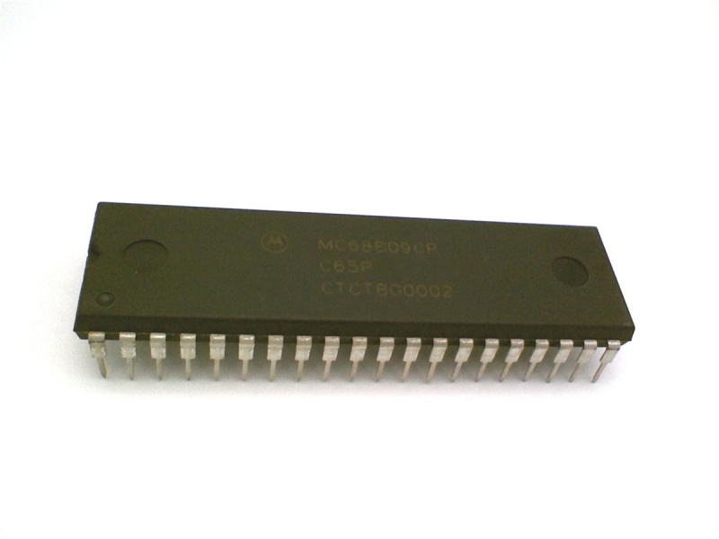 MC68B09CP by NXP SEMICONDUCTOR