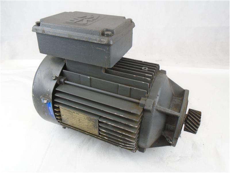 SEW EURODRIVE DFT100LS4