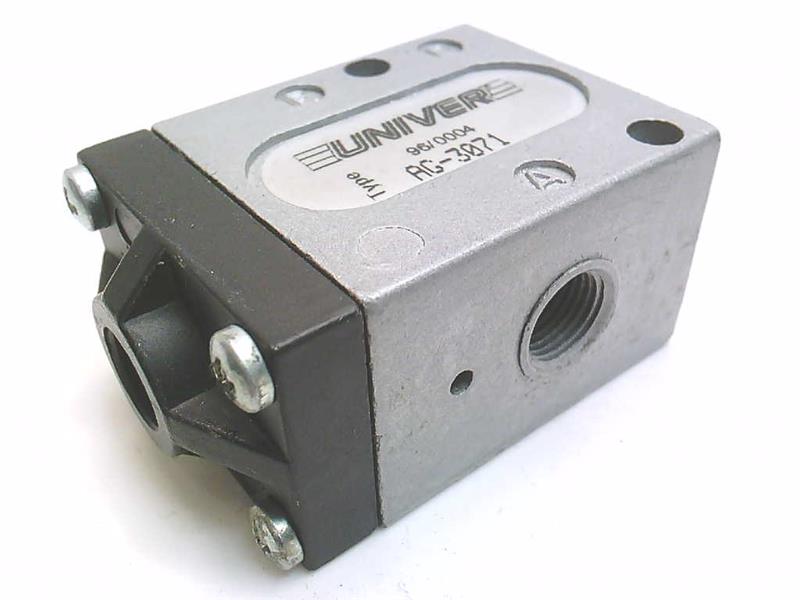 UNIVER GROUP AG-3071