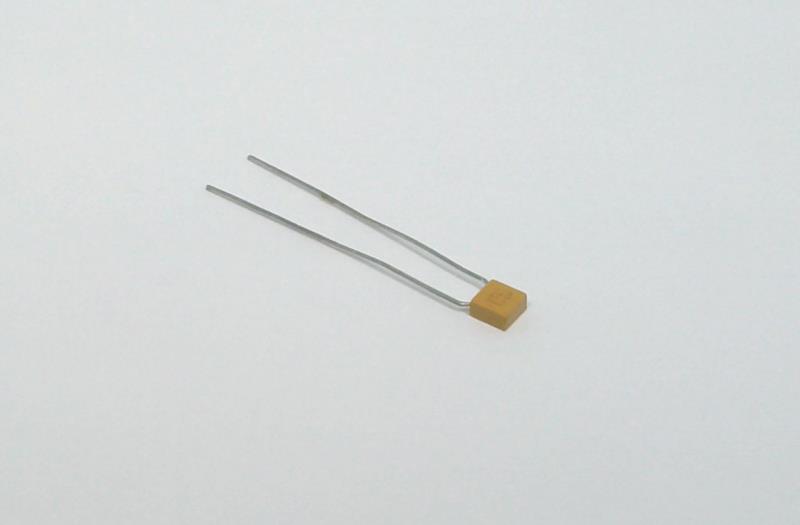 YAGEO CKR05BX332KSV