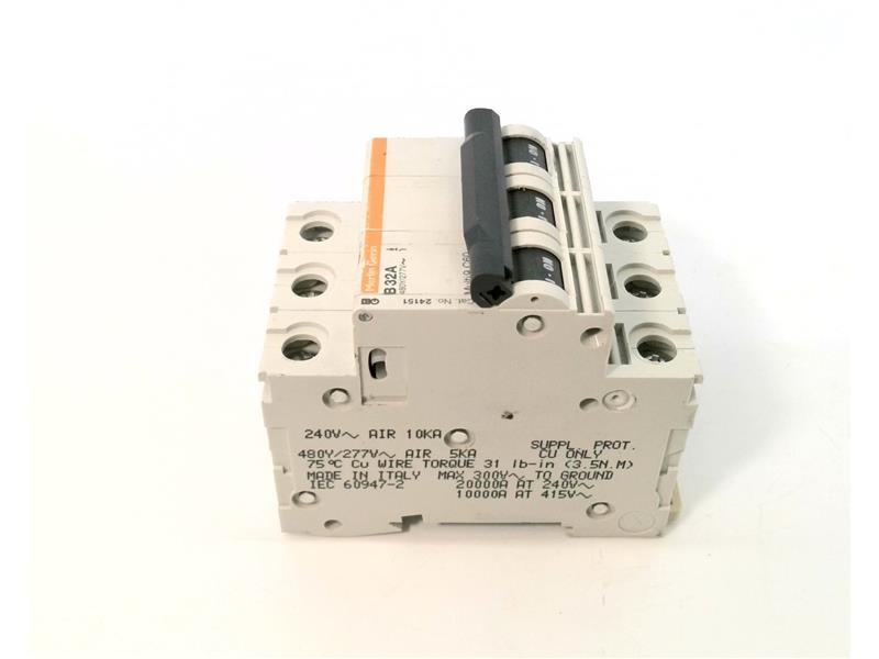 SCHNEIDER ELECTRIC C60N-3P-32A-B