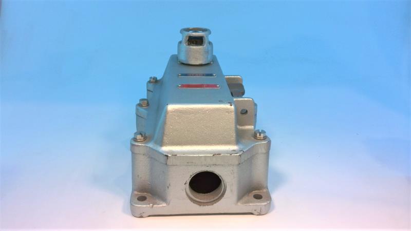 SCHNEIDER ELECTRIC 9001-GR-335