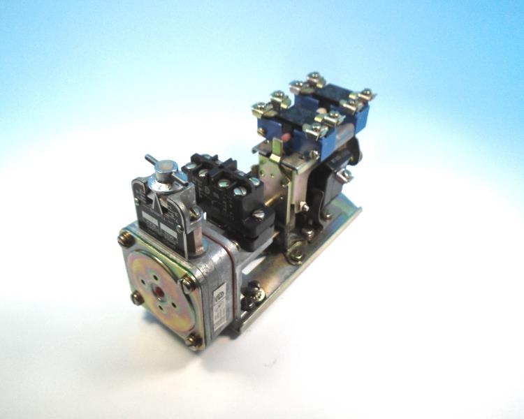 SCHNEIDER ELECTRIC 9050-BO26E-V02