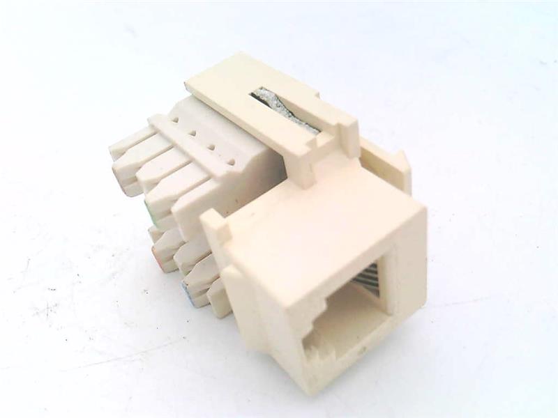 TE CONNECTIVITY 557681-2