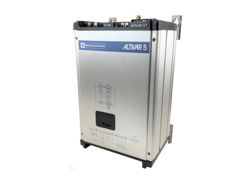 SCHNEIDER ELECTRIC ATV45U22M