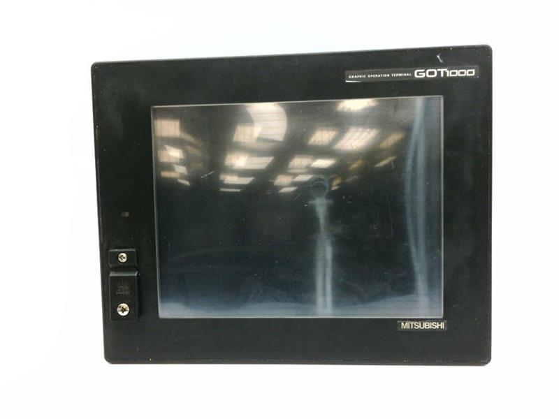 MITSUBISHI GT1562-VNBD