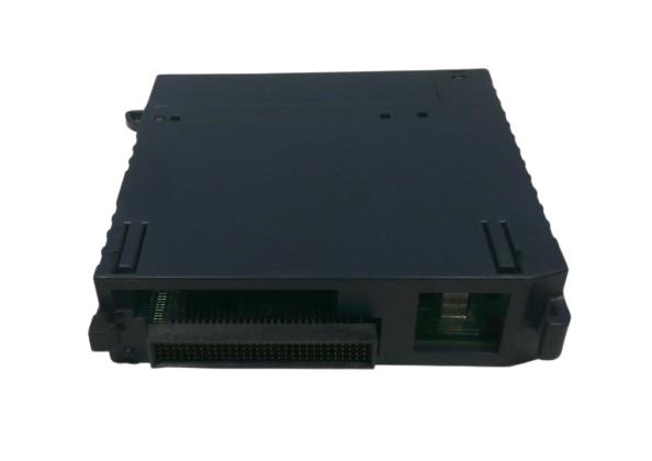 FANUC IC695CMM004