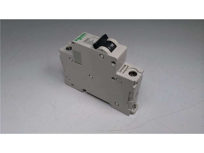 SCHNEIDER ELECTRIC 24067