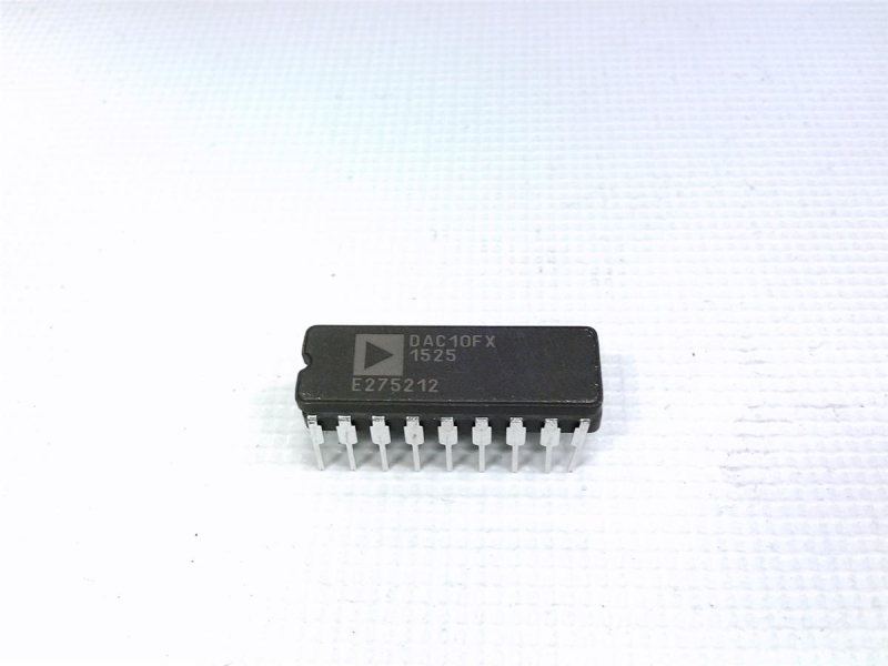 ANALOG DEVICES DAC10FX