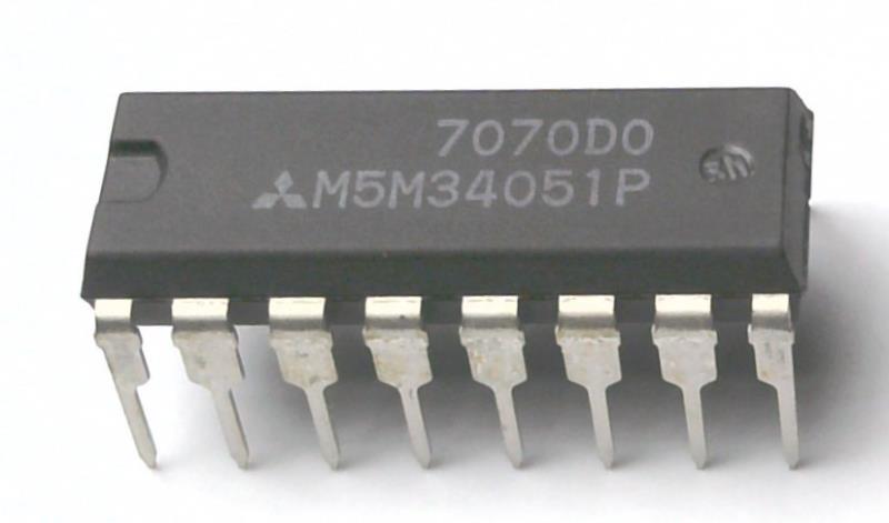 MITSUBISHI M5M34051P