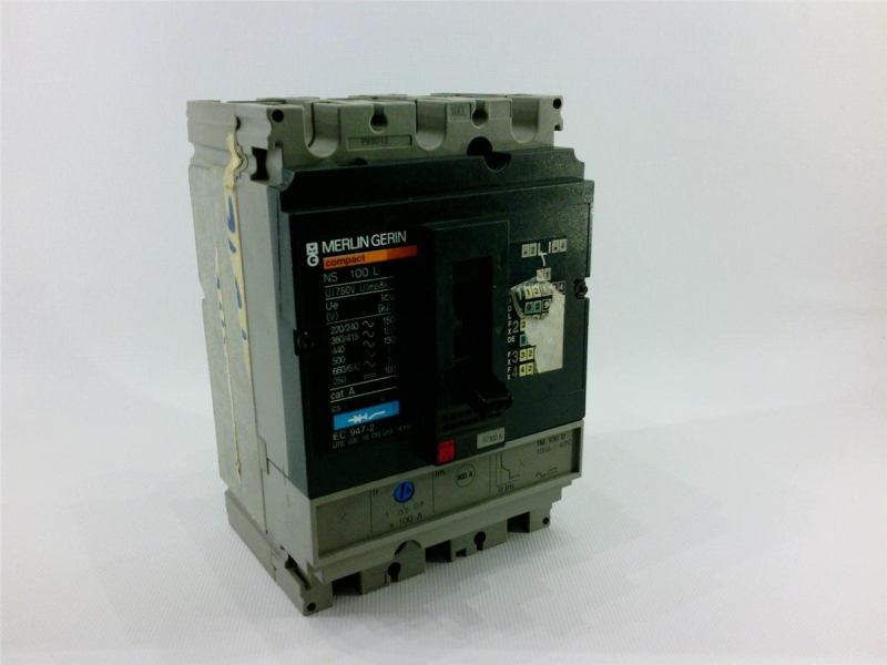 SCHNEIDER ELECTRIC NS100L-TM100D
