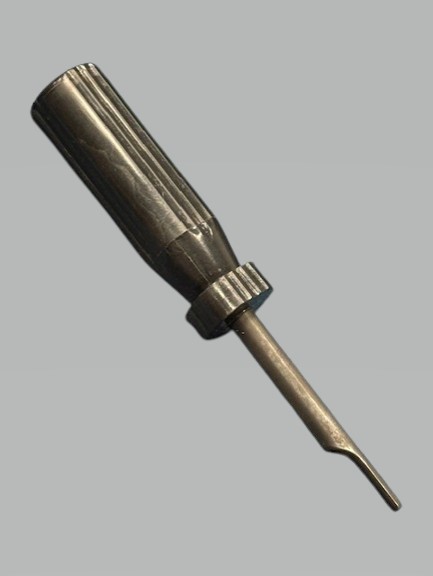 TE CONNECTIVITY 465644-1