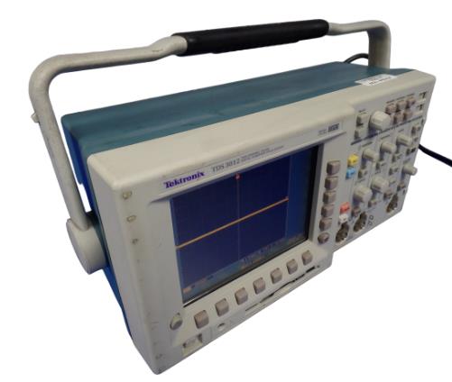 TEKTRONIX TDS3012