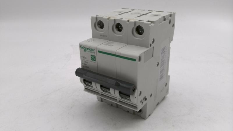 SCHNEIDER ELECTRIC M9F15316