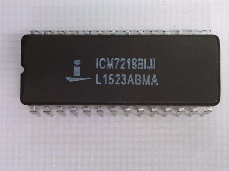 RENESAS ICM7218BIJI