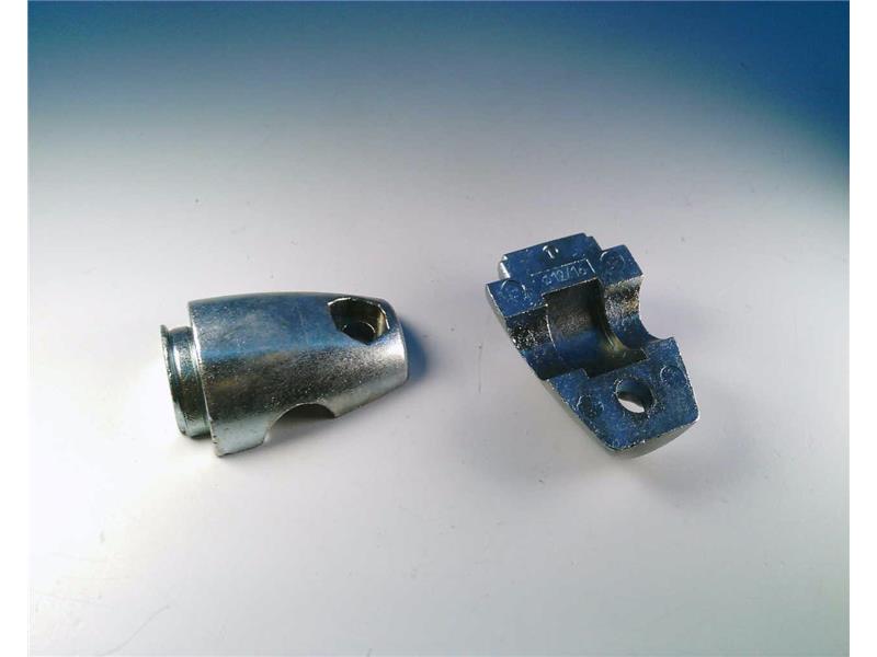 EFECTOR MOUNTING SET 1 FREESTANDING-E20718