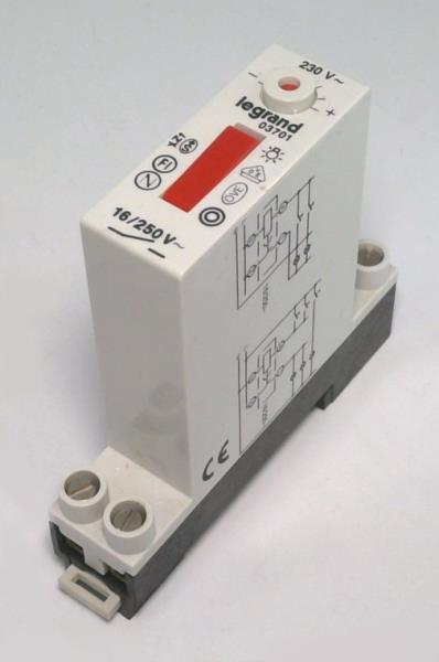 LEGRAND 037 01