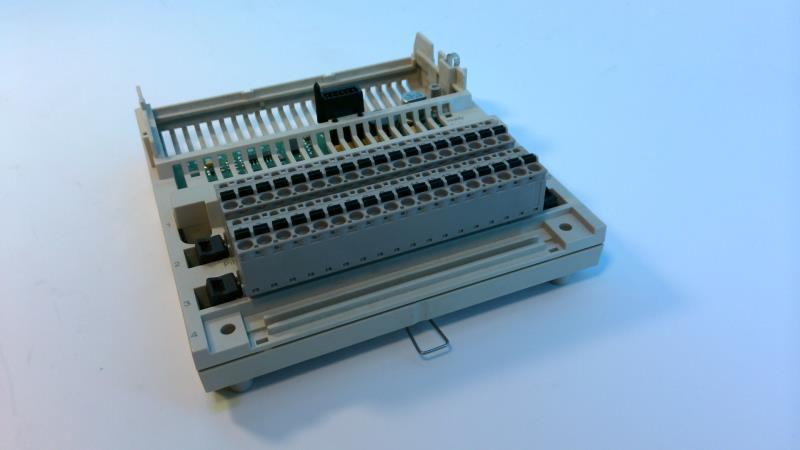 SCHNEIDER ELECTRIC 170-ADO-340-00C