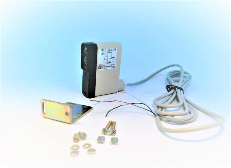 SCHNEIDER ELECTRIC XUG-H303135