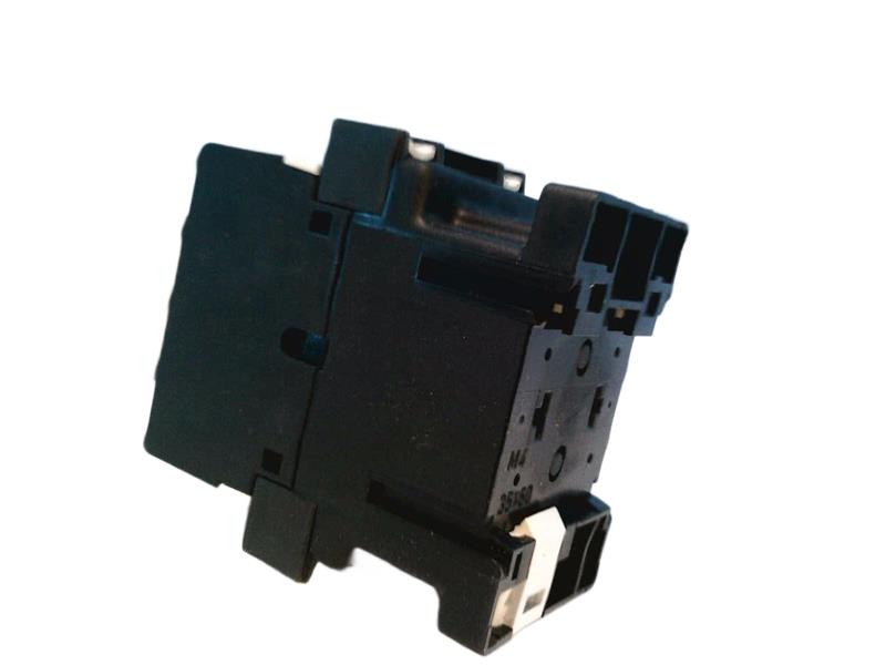 DIL00AM-10-24V/50HZ by EATON CORPORATION