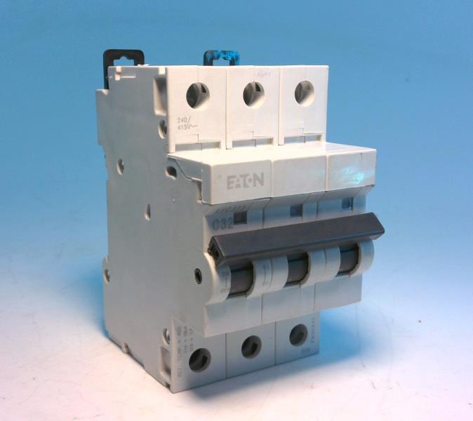 AHC323 by EATON CORPORATION