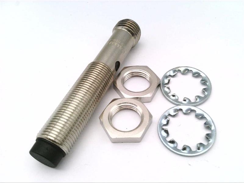 BALLUFF BES 516-461-S21-L