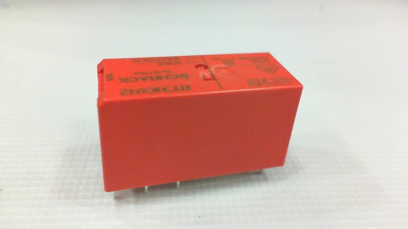 TE CONNECTIVITY RT31C012