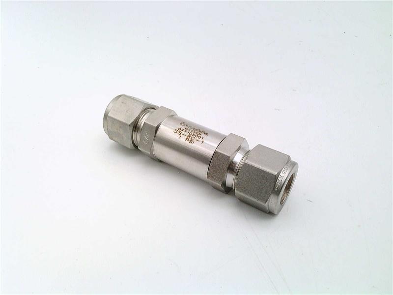 SWAGELOK SS-8C-1