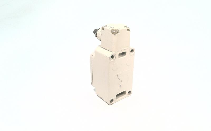 AZBIL CORPORATION 1LS-J501