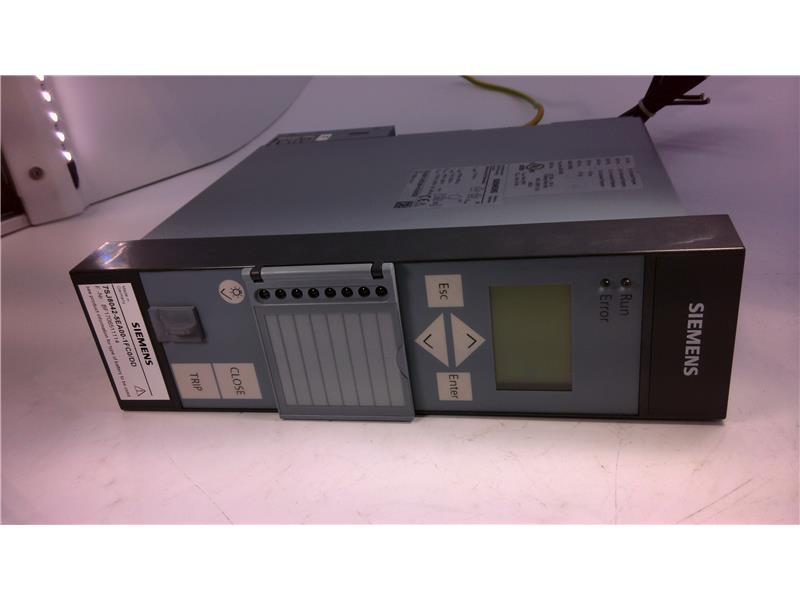 SIEMENS 7SJ8011-5EB90-1FA0