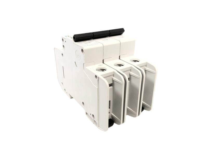 FAZ-C15/3-NA by EATON CORPORATION