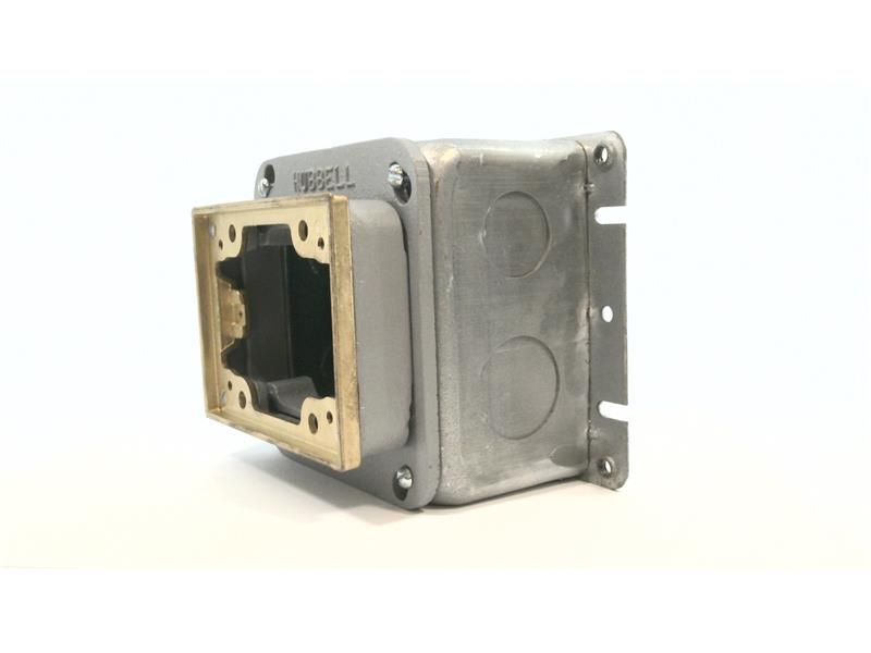 HUBBELL B2427