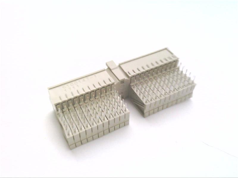 TE CONNECTIVITY 5100147-1