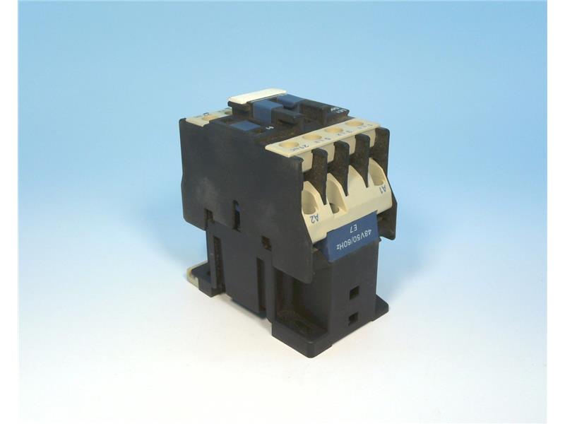 SCHNEIDER ELECTRIC LC1D0901E7